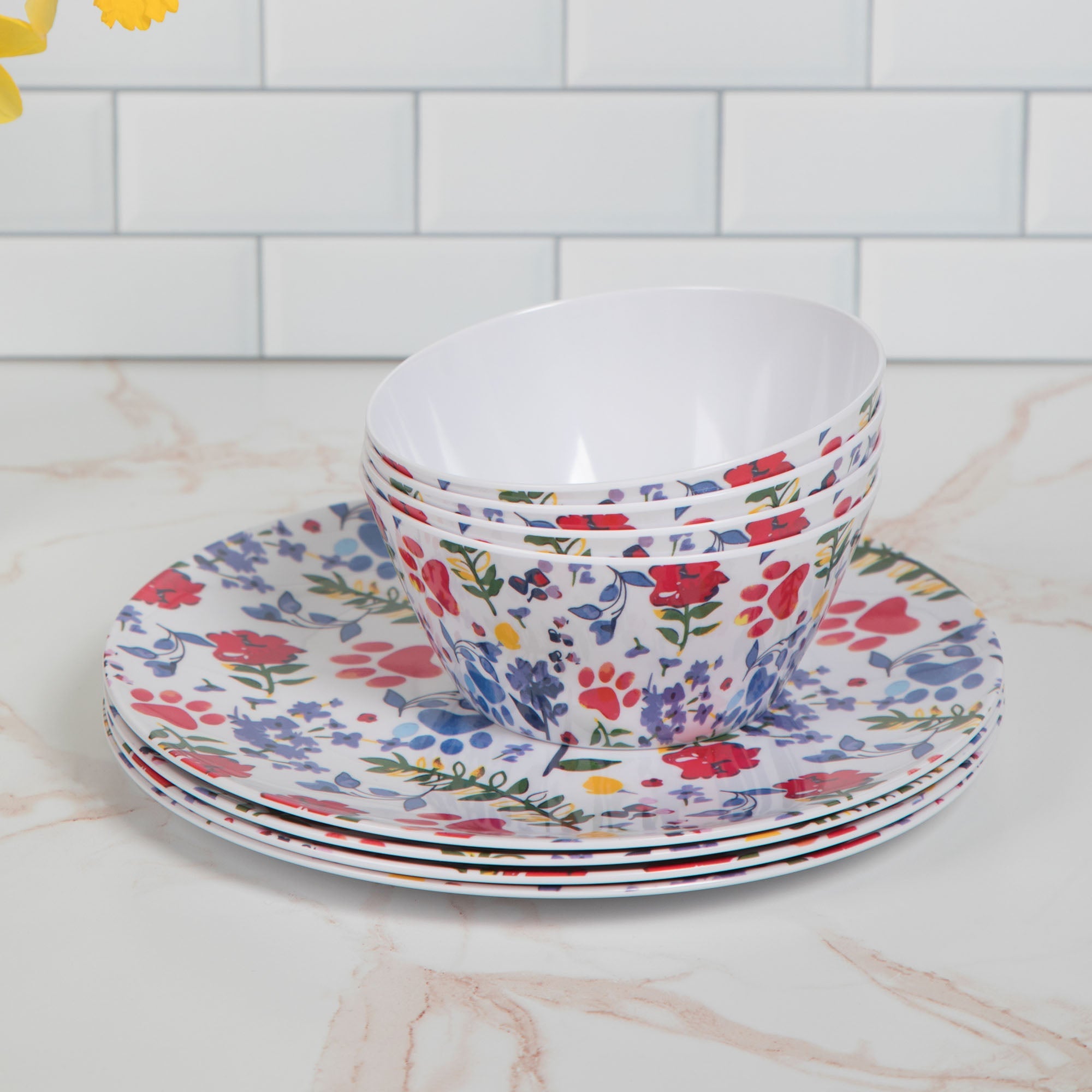 Flower Garden Paws Melamine Dinnerware Set Of 4