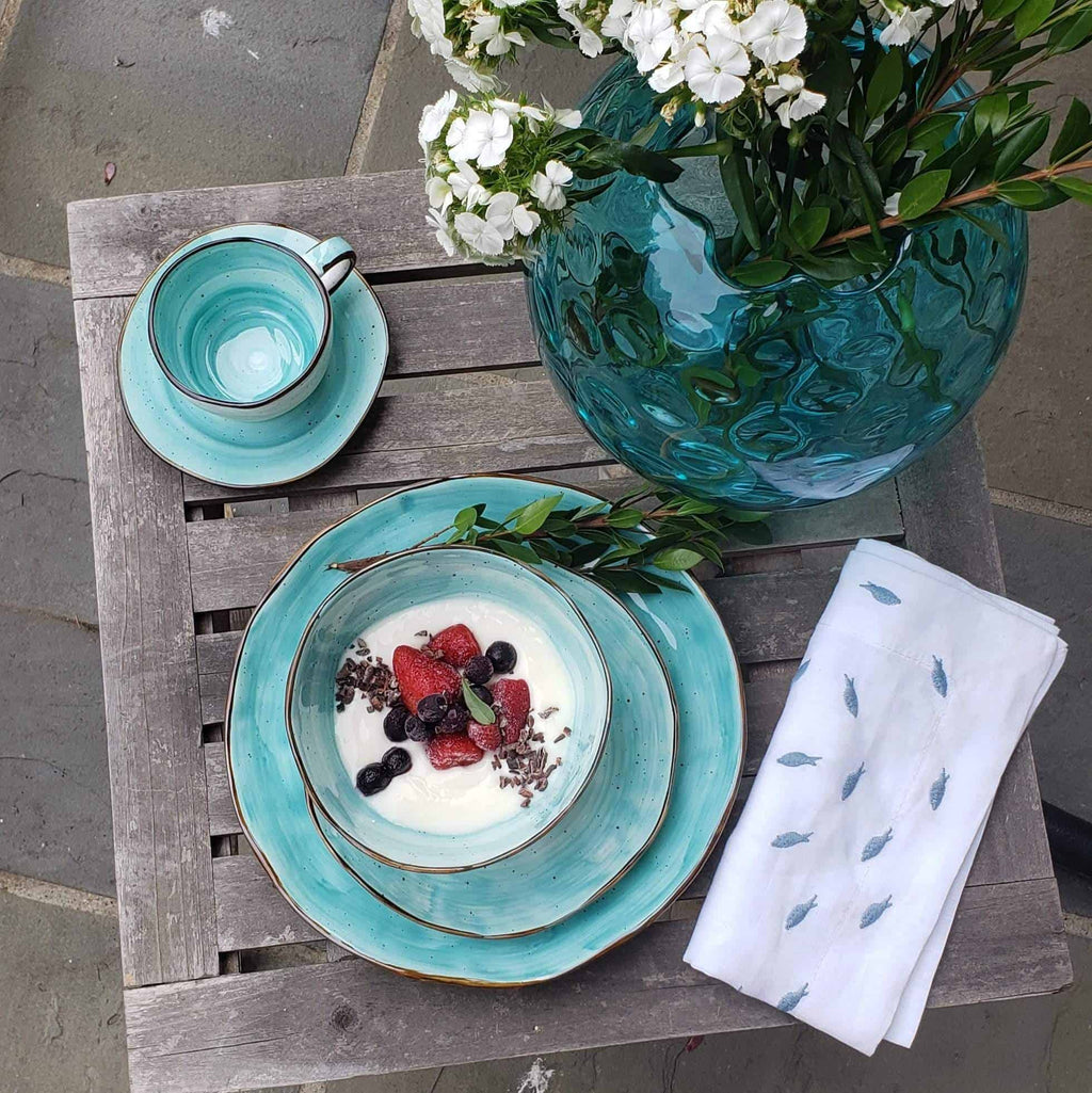 20 Piece Cabana Turquoise Dinnerware Set